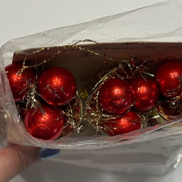 Vintage 1963 Christmas Tree Cone Mercury Ball Ornament Red Gold Glitter Set of 3 - Picture 7 of 7